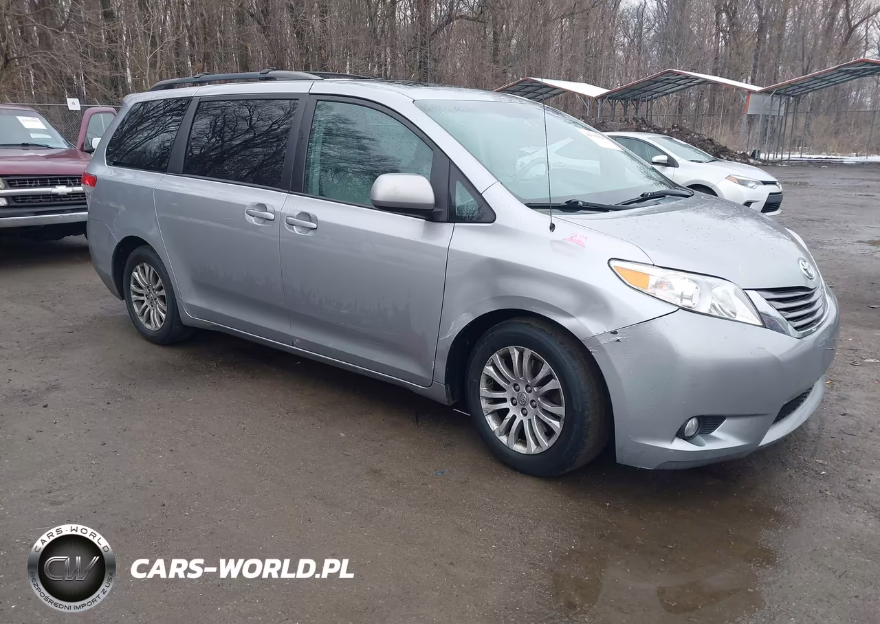 2011 Toyota Sienna Xle V6
