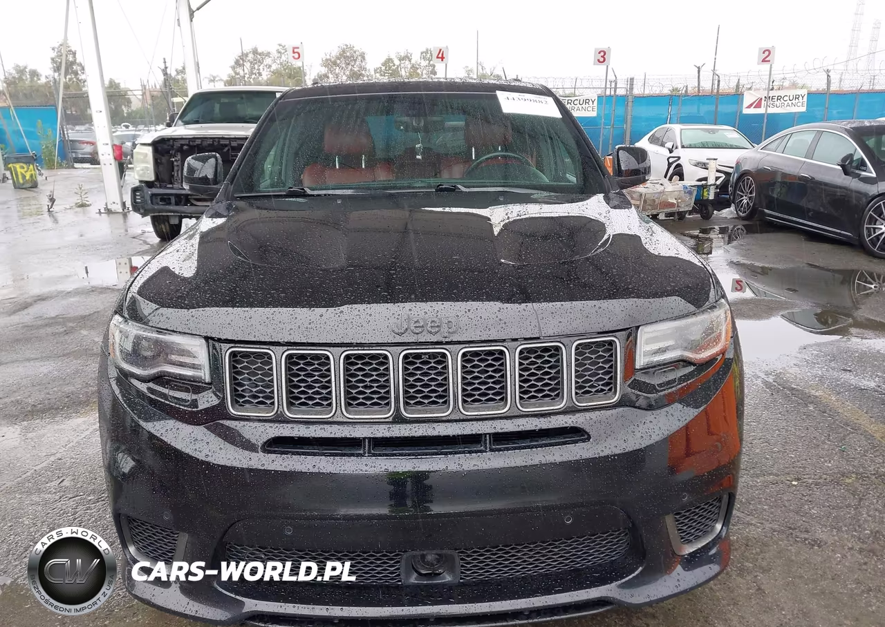 2018 Jeep Grand Cherokee Trackhawk 4X4 VIN:1C4RJFN97JC316400 - 6