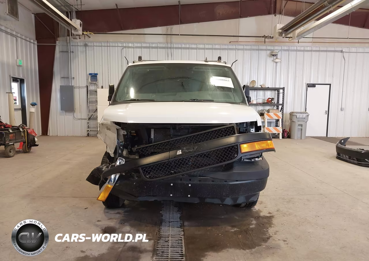 2020 Chevrolet Express Cargo Rwd 2500 Regular Wheelbase Wt VIN:1GCWGAFG3L1270046 - 13