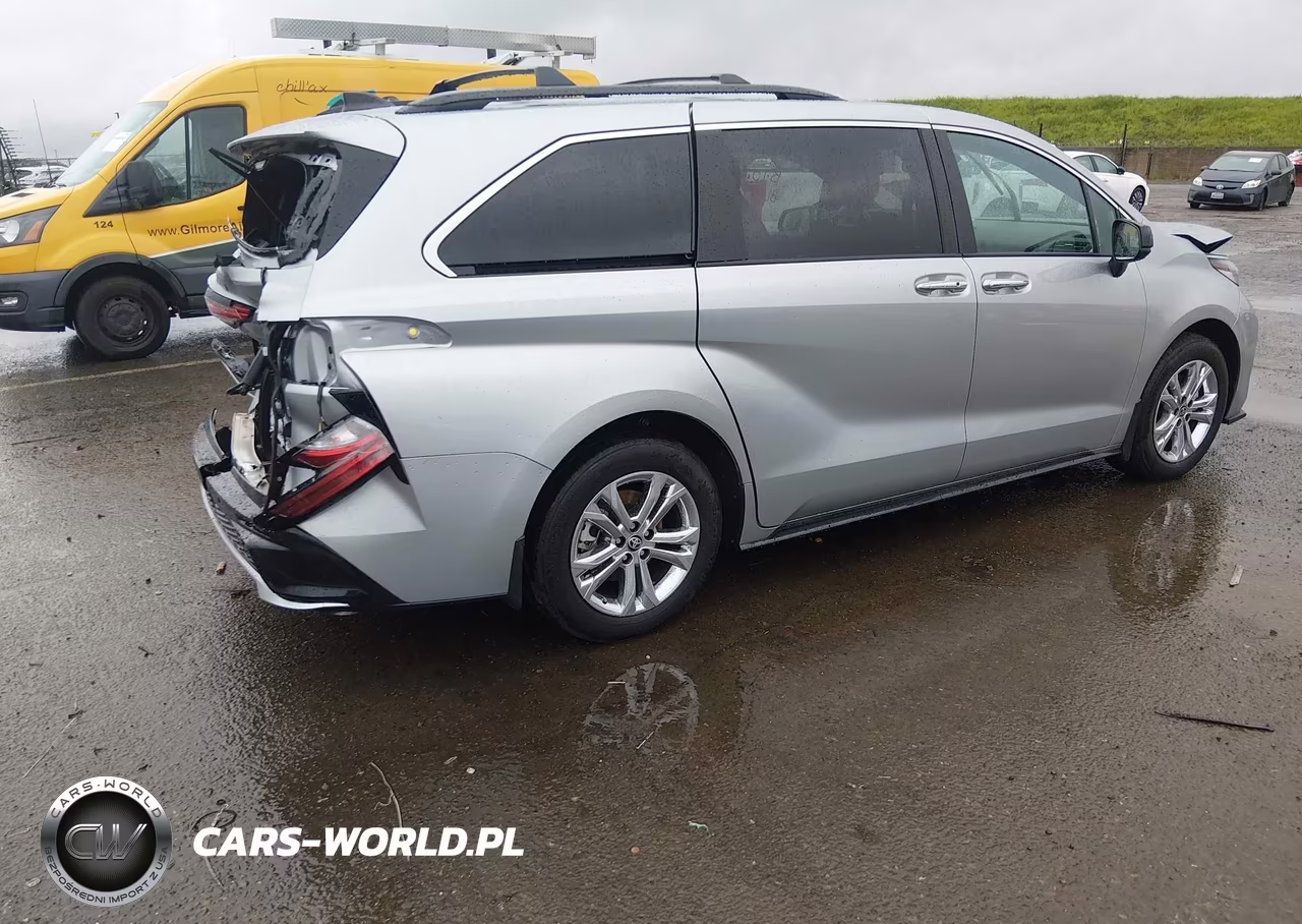 2023 Toyota Sienna Xse VIN:5TDDSKFC8PS102811 - 4