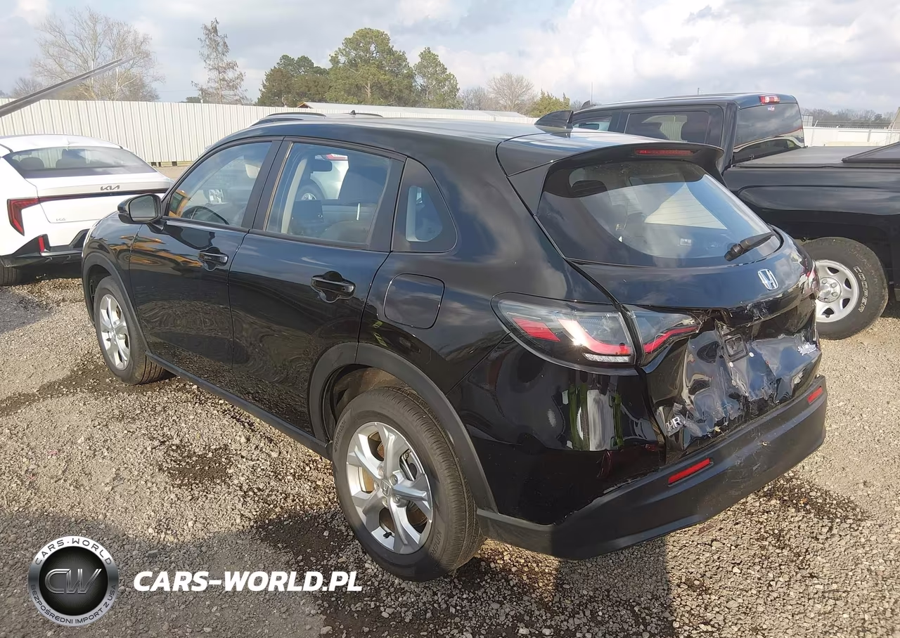 2025 Honda Hr-V 2Wd Lx VIN:3CZRZ1H32SM744940 - 3