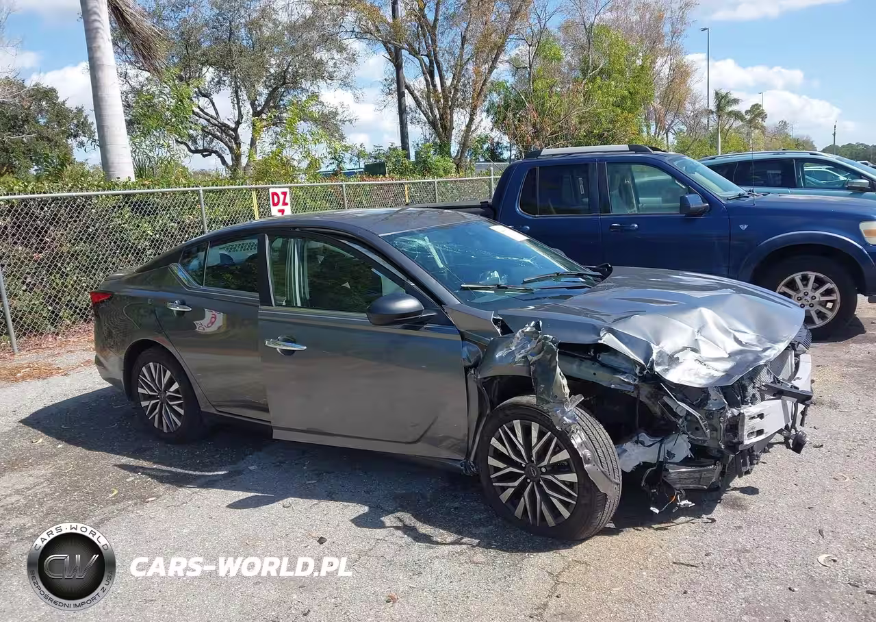 2025 Nissan Altima Sv Fwd