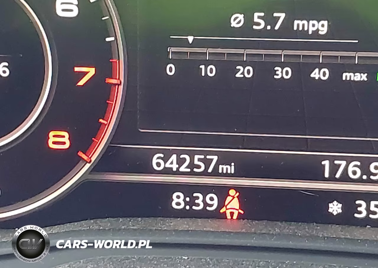 2018 Audi A4 2.0T Premium VIN:WAUENAF43JN008005 - 16