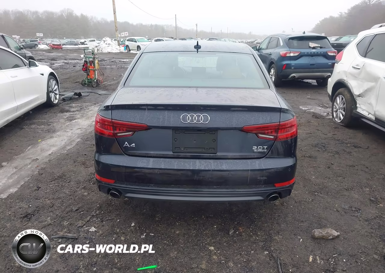 2018 Audi A4 2.0T Premium VIN:WAUENAF43JN008005 - 17