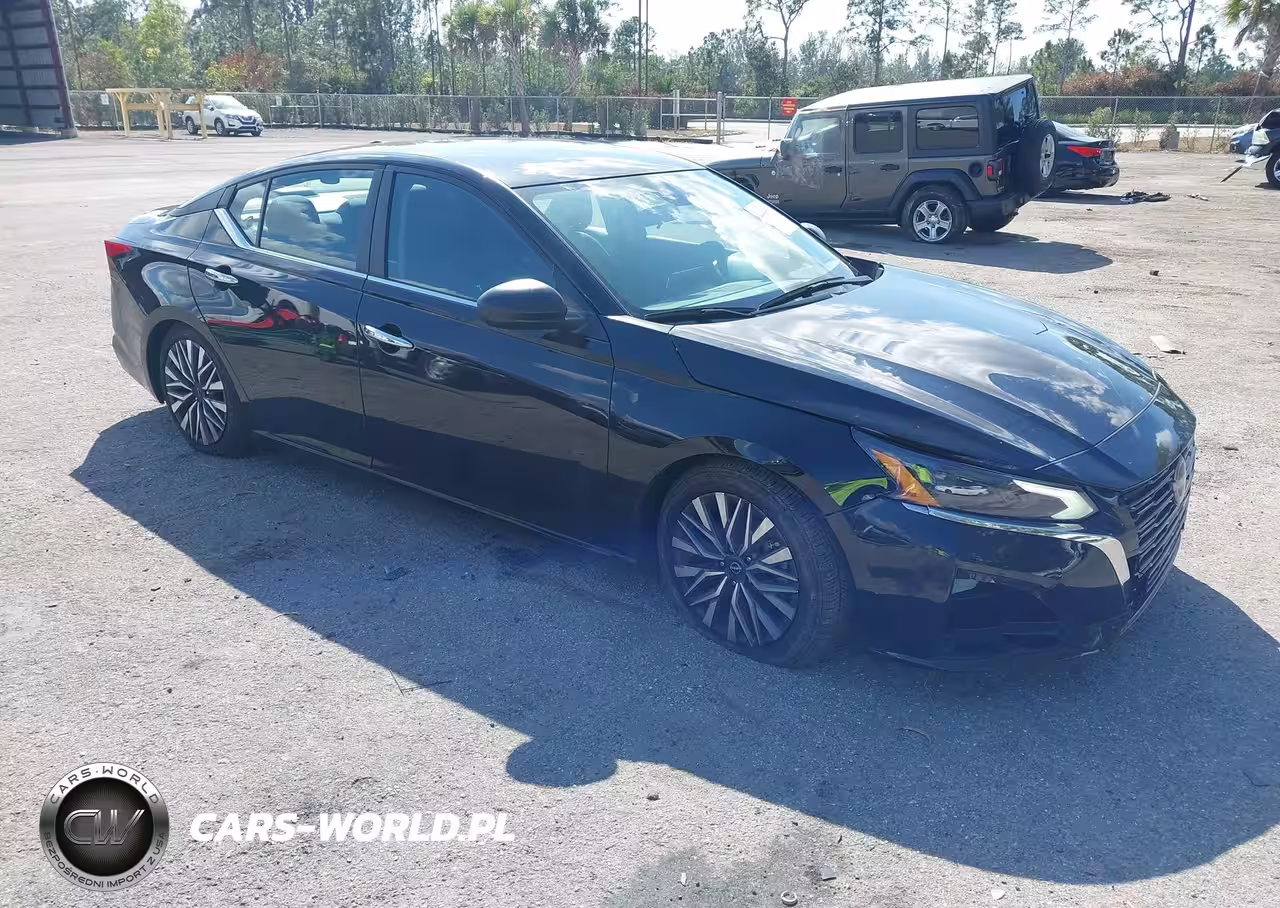 2025 Nissan Altima Sv Fwd