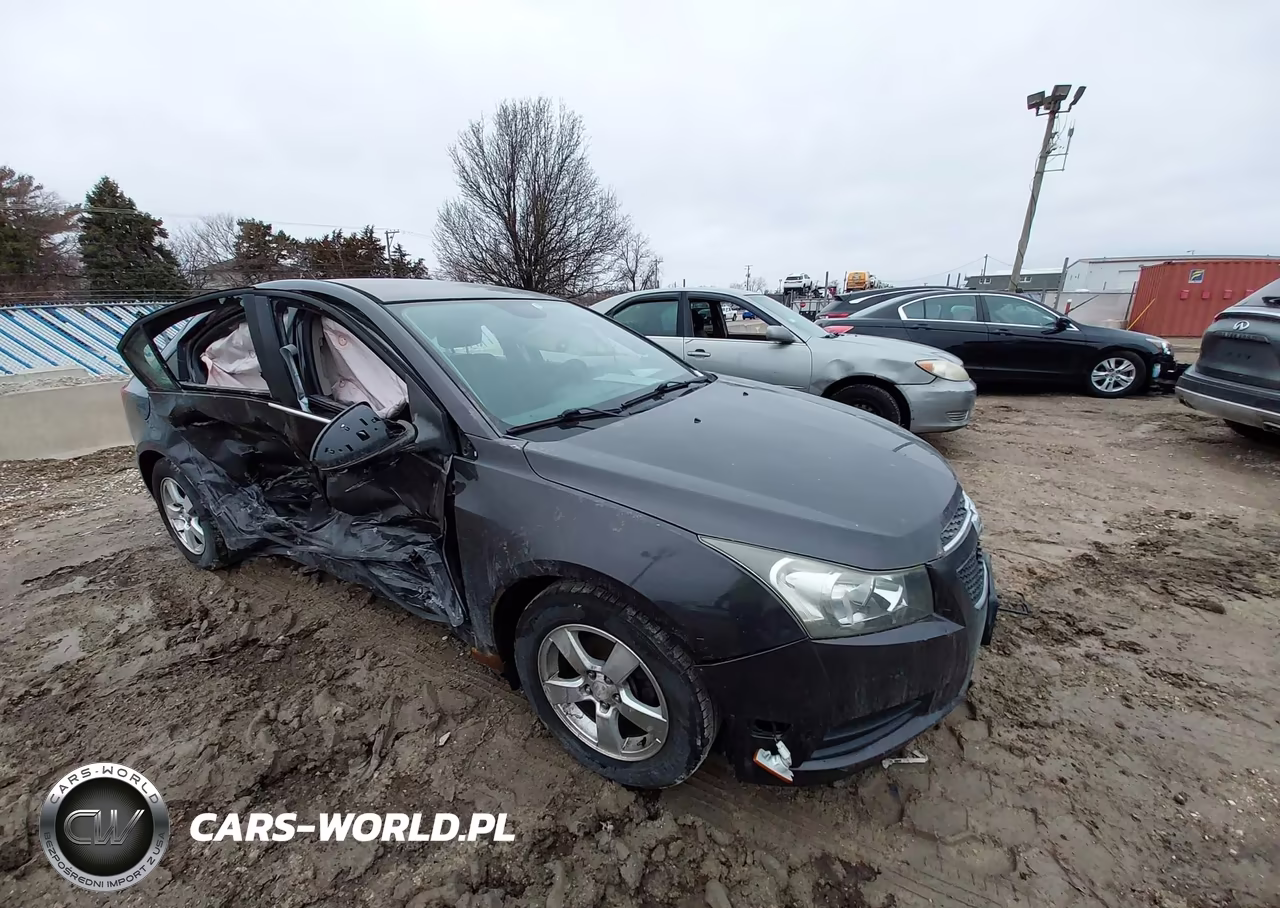 2014 Chevrolet Cruze 1Lt Auto – zdjęcie 1 z 11