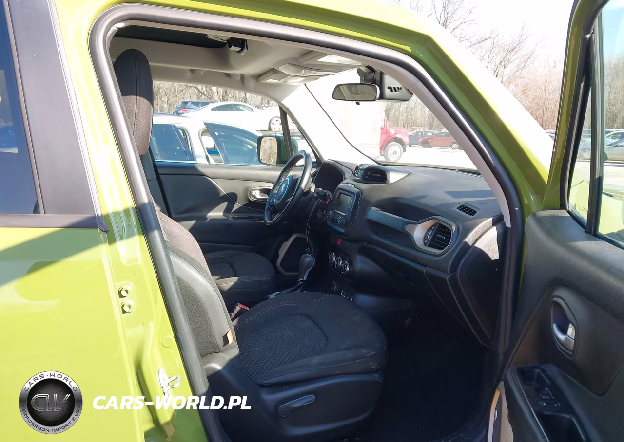 2016 Jeep Renegade 75Th Anniversary VIN:ZACCJBBTXGPE04375 - 8