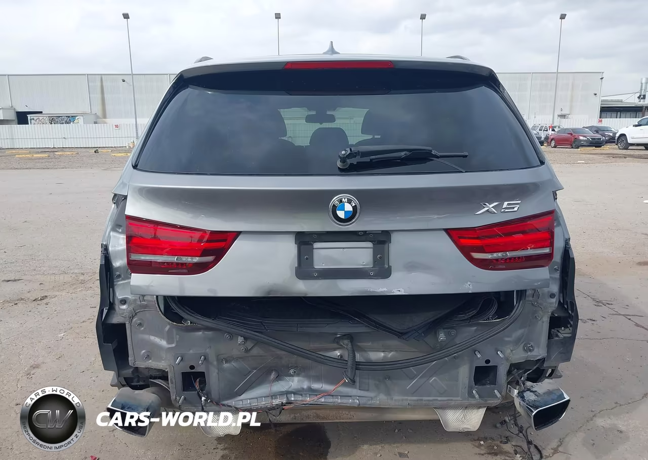 2016 BMW X5 xDrive50I VIN:5UXKR6C5XG0J81576 - 17