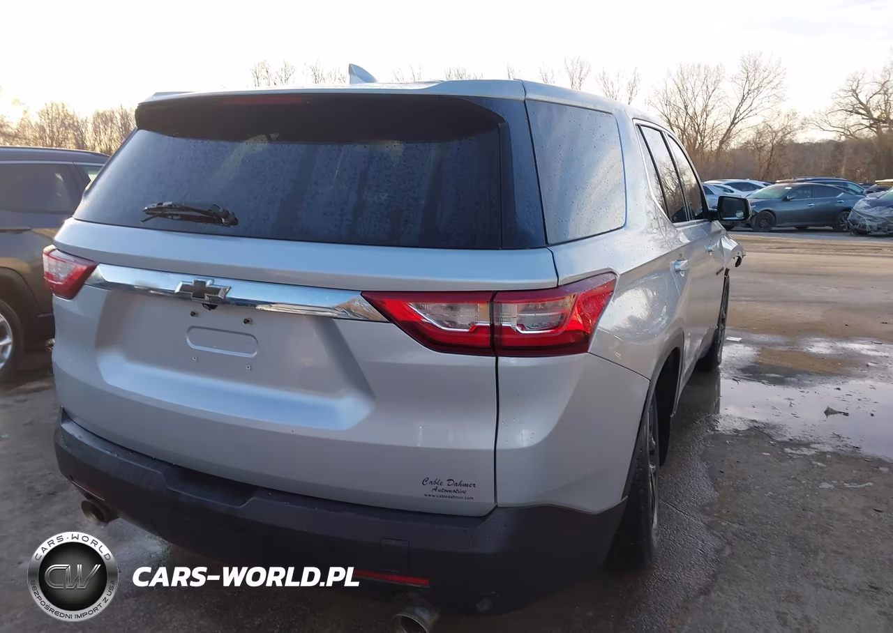 2020 Chevrolet Traverse Fwd Ls VIN:1GNERFKW1LJ267153 - 4
