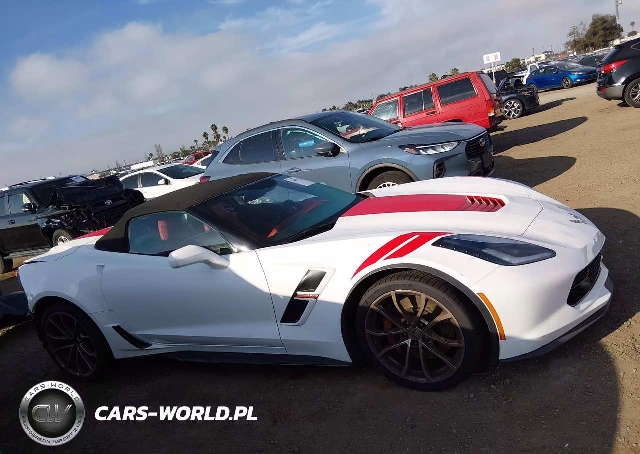 2017 Chevrolet Corvette Grand Sport VIN:1G1Y13D78H5107913 - 14