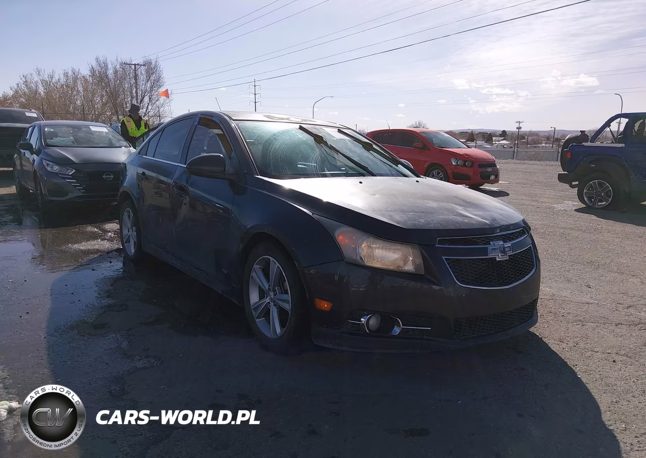 2014 Chevrolet Cruze 2Lt Auto – zdjęcie 1 z 11