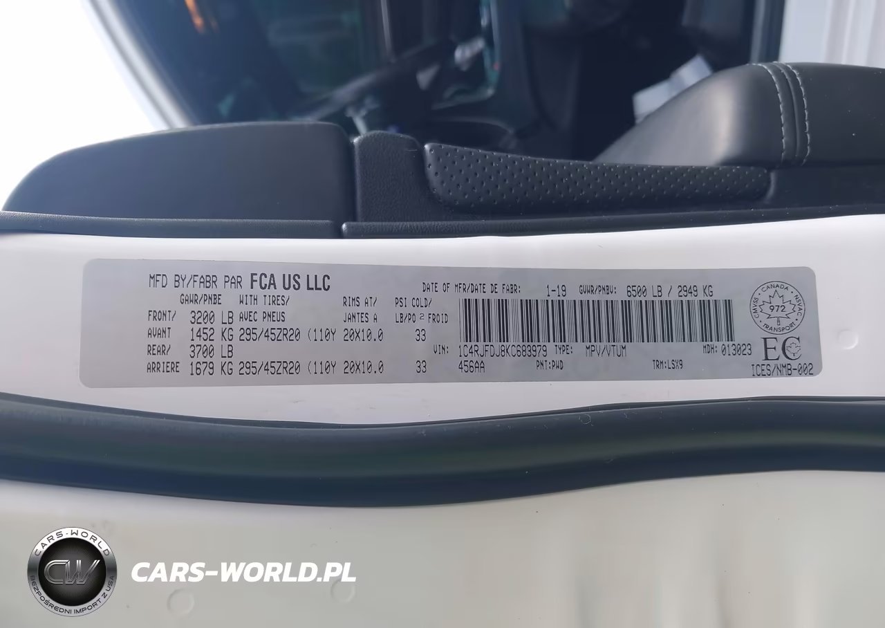 2019 Jeep Grand Cherokee Srt VIN:1C4RJFDJ8KC683979 - 9