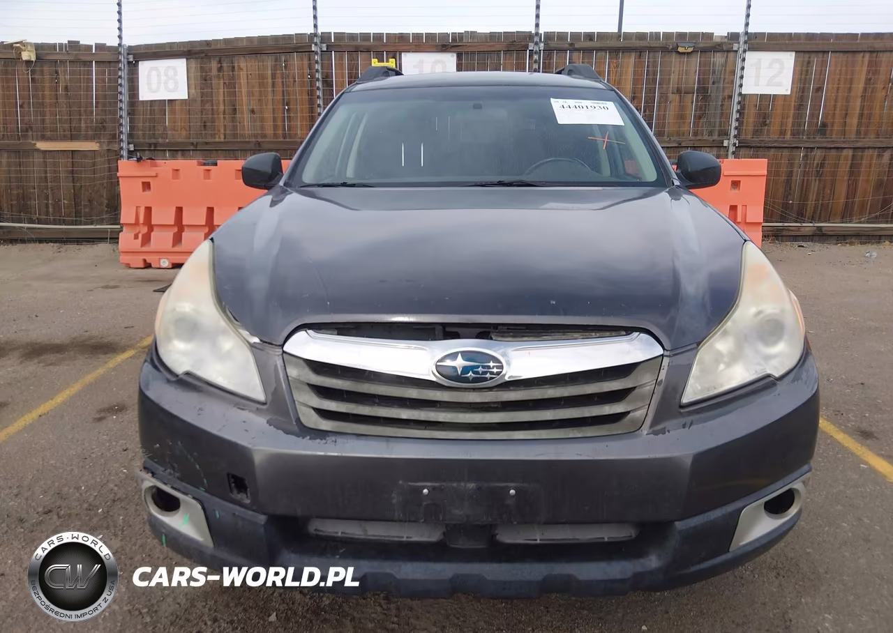 2010 Subaru Outback 2.5I Premium VIN:4S4BRBCC2A3349236 - 12