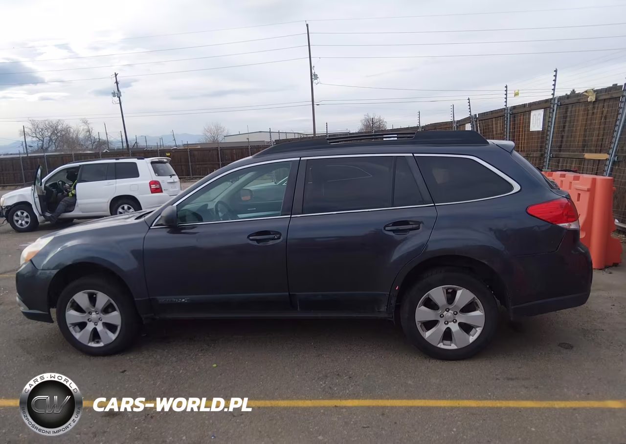 2010 Subaru Outback 2.5I Premium VIN:4S4BRBCC2A3349236 - 14