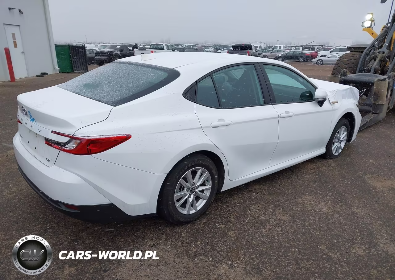 2025 Toyota Camry Le VIN:4T1DAACK2SU017066 - 4