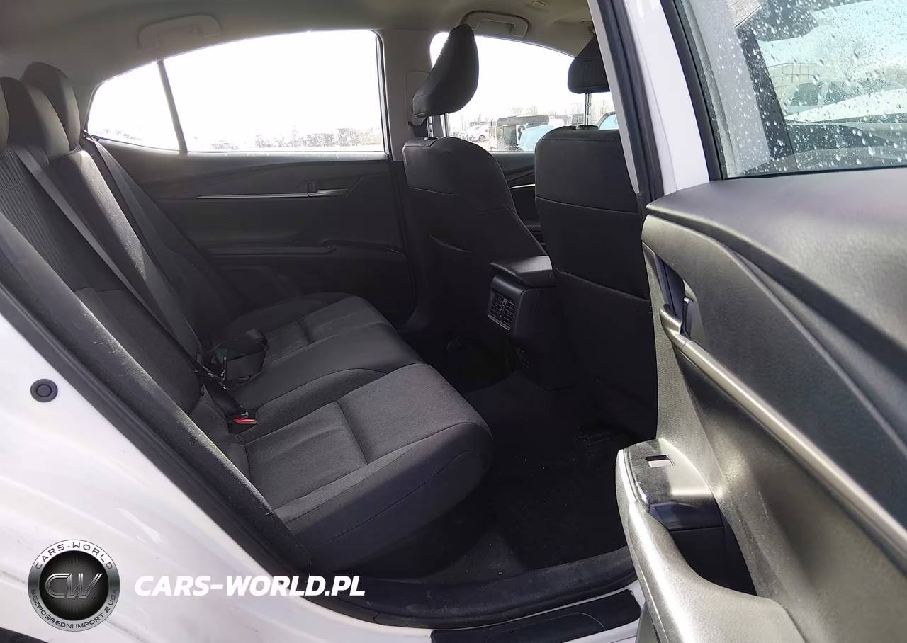 2025 Toyota Camry Le VIN:4T1DAACK2SU017066 - 8