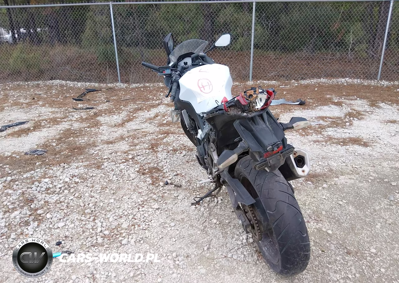 2013 Kawasaki Ex300 A VIN:JKAEX8A1XDDA00736 - 4