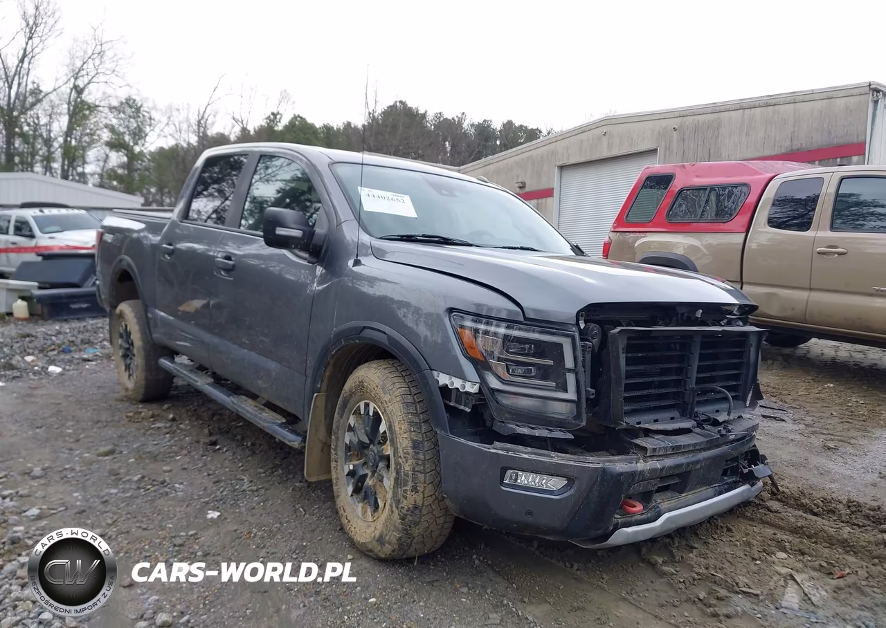 2021 Nissan Titan Pro-4X 4X4