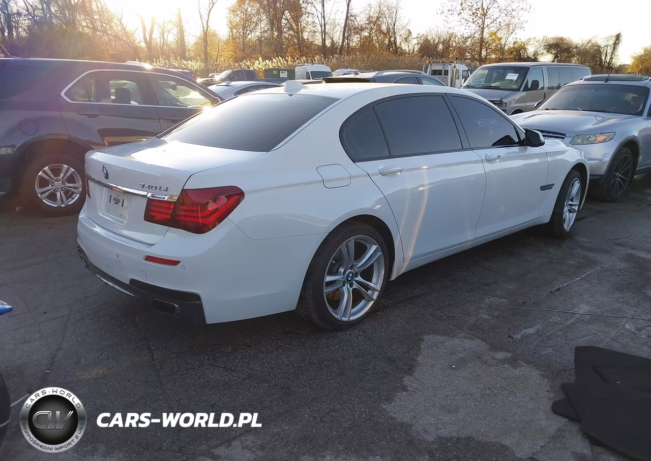 2013 BMW 740Li xDrive VIN:WBAYF4C59DDE23772 - 4