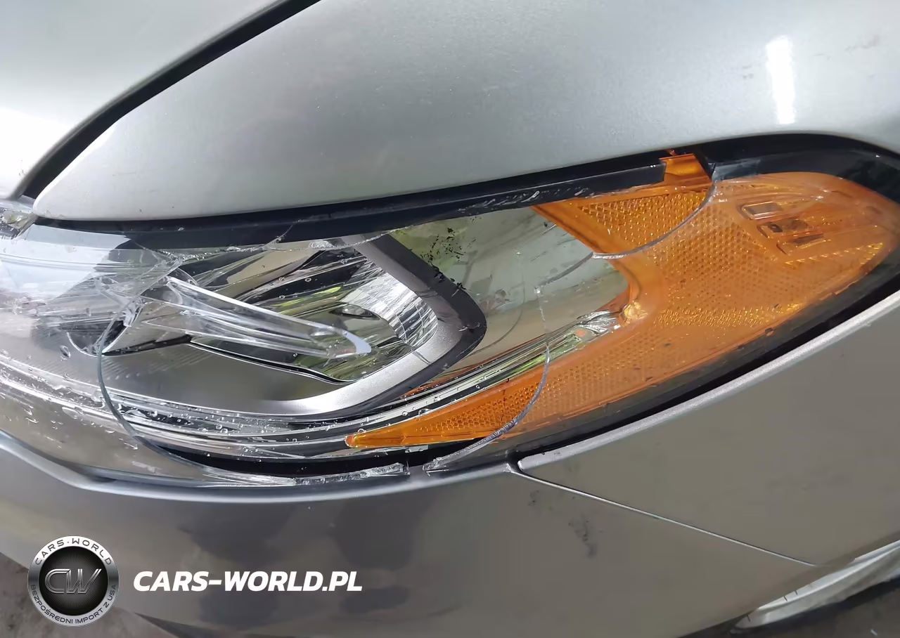 2020 Ford Fusion Se VIN:3FA6P0HDXLR155226 - 18