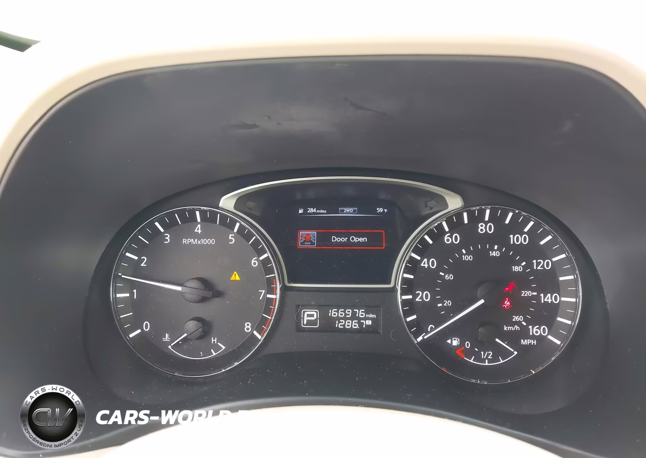 2014 Nissan Pathfinder Platinum VIN:5N1AR2MM7EC662713 - 7