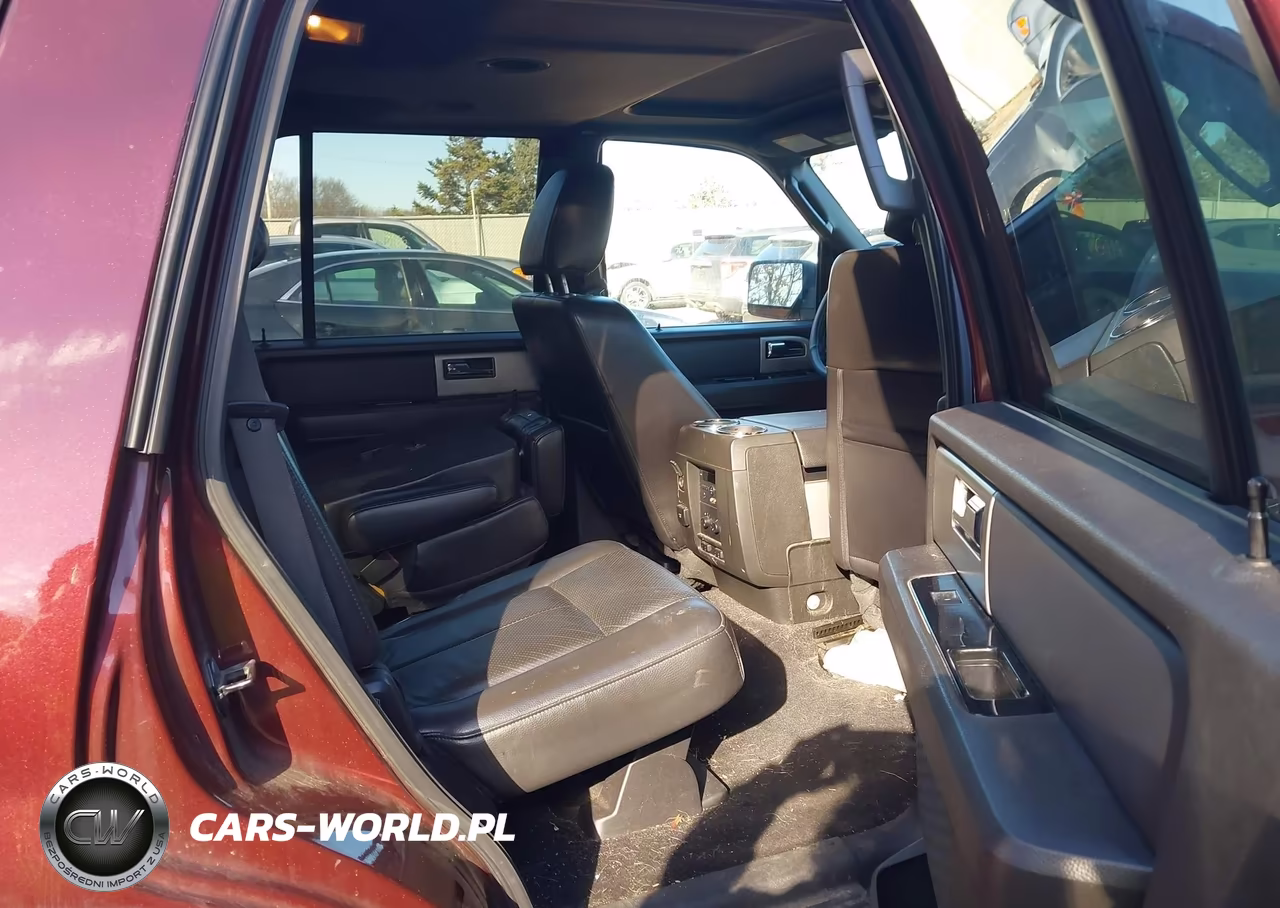 2011 Ford Expedition Limited VIN:1FMJU2A5XBEF12994 - 8