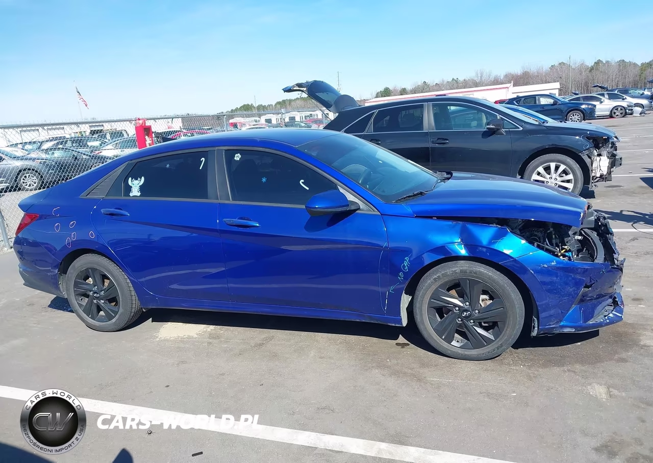 2021 Hyundai Elantra Sel VIN:KMHLM4AG0MU131119 - 13