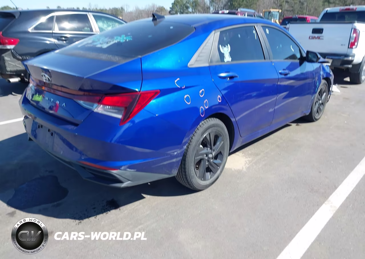 2021 Hyundai Elantra Sel VIN:KMHLM4AG0MU131119 - 4