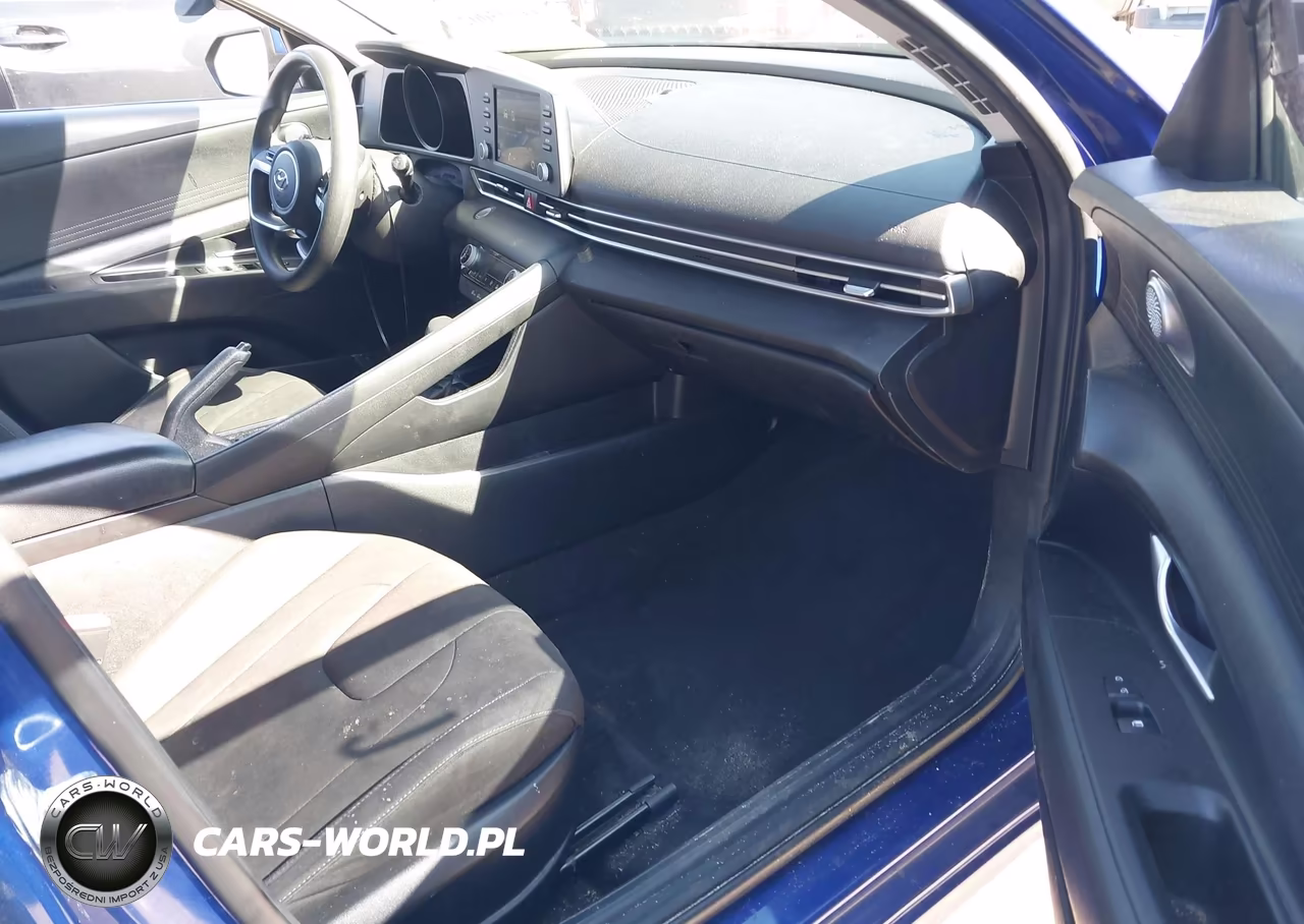2021 Hyundai Elantra Sel VIN:KMHLM4AG0MU131119 - 5