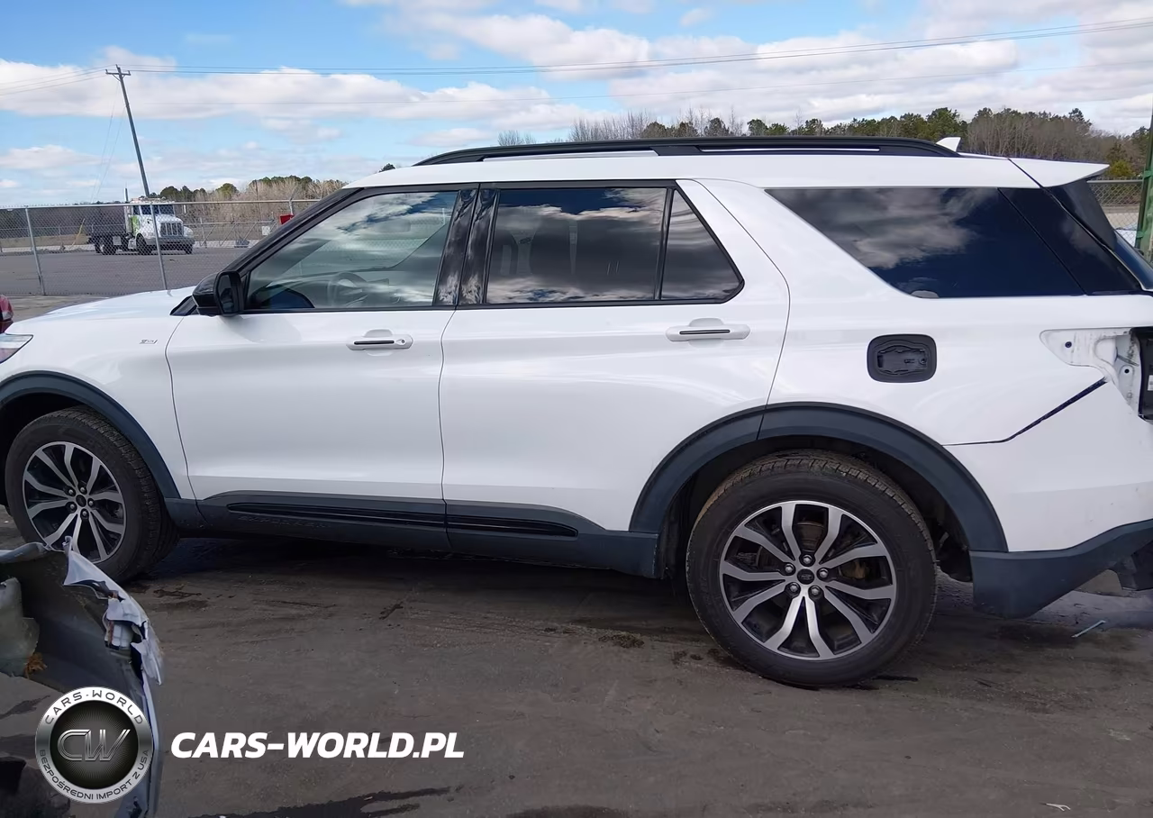 2022 Ford Explorer St-Line VIN:1FMSK8KH3NGB25072 - 15