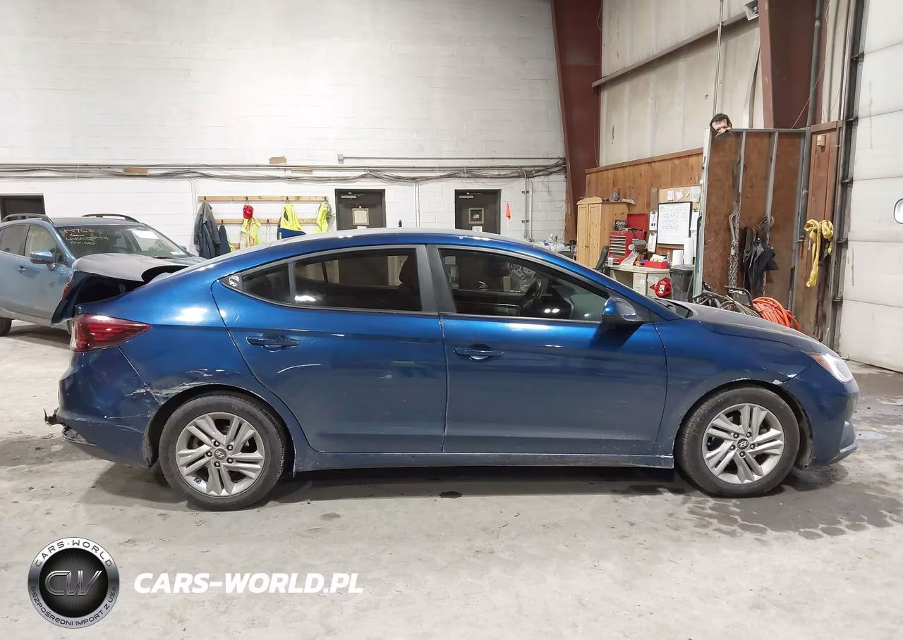 2019 Hyundai Elantra Sel VIN:5NPD84LFXKH414913 - 14
