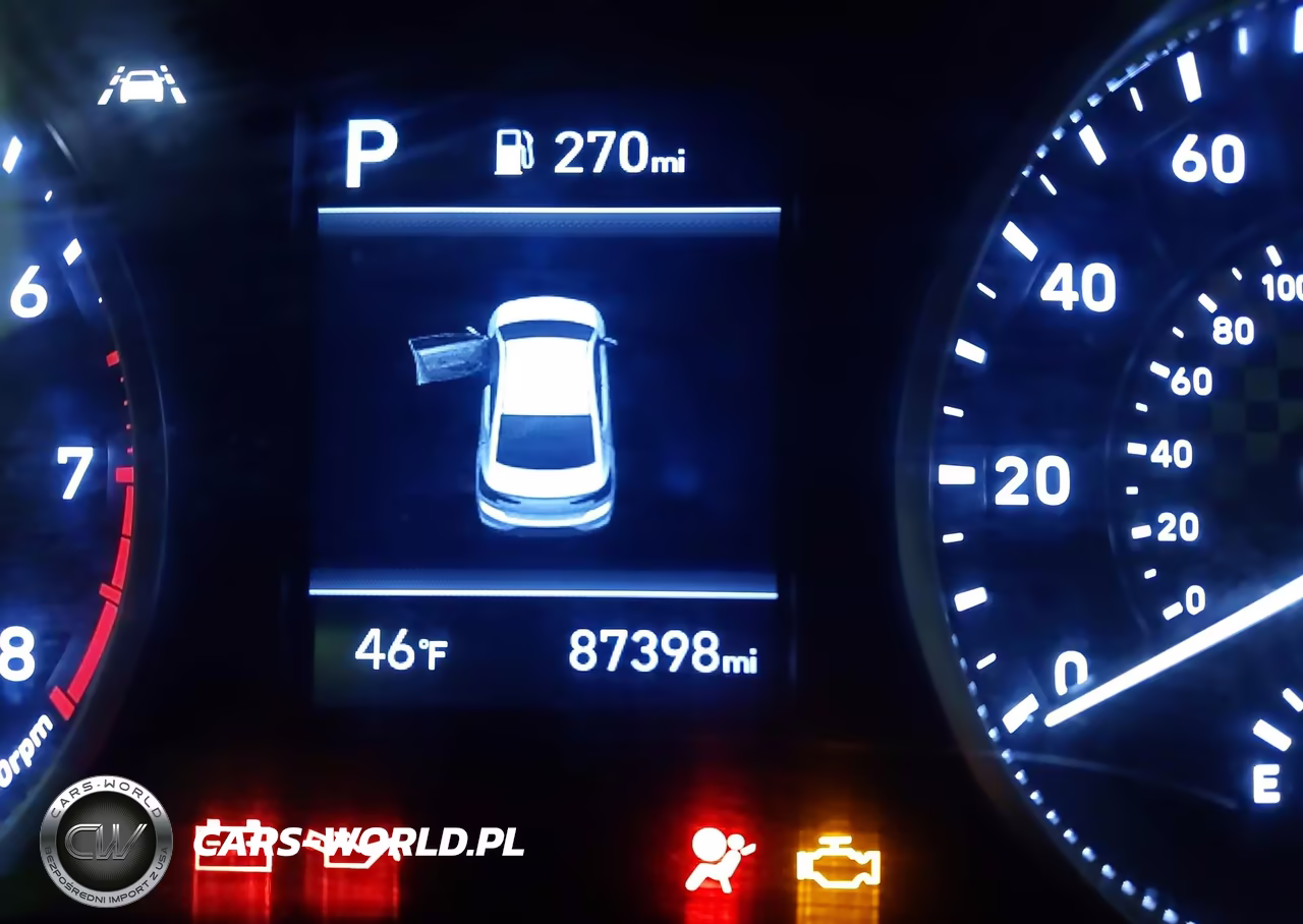 2019 Hyundai Elantra Sel VIN:5NPD84LFXKH414913 - 16