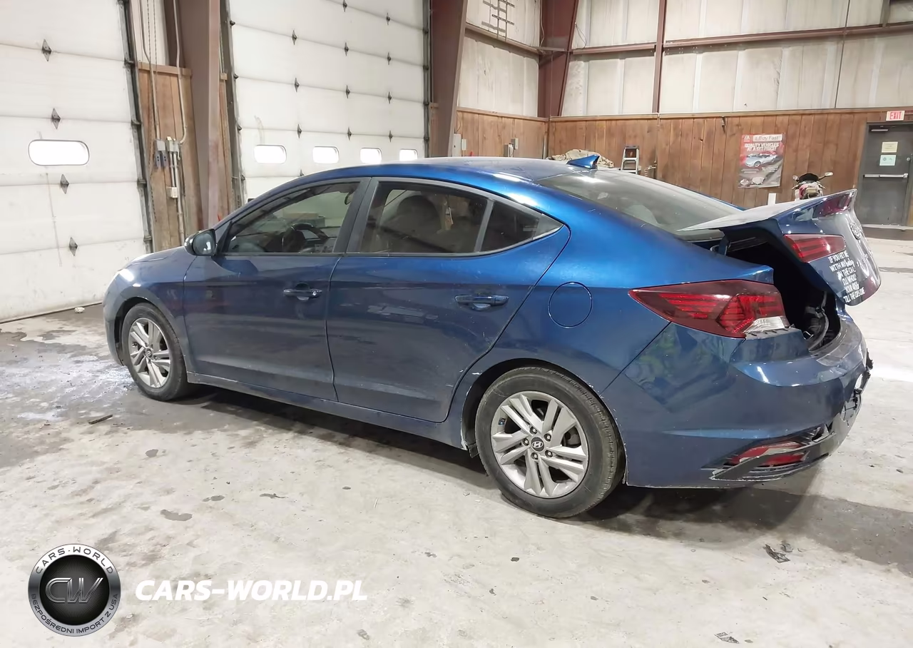 2019 Hyundai Elantra Sel VIN:5NPD84LFXKH414913 - 3