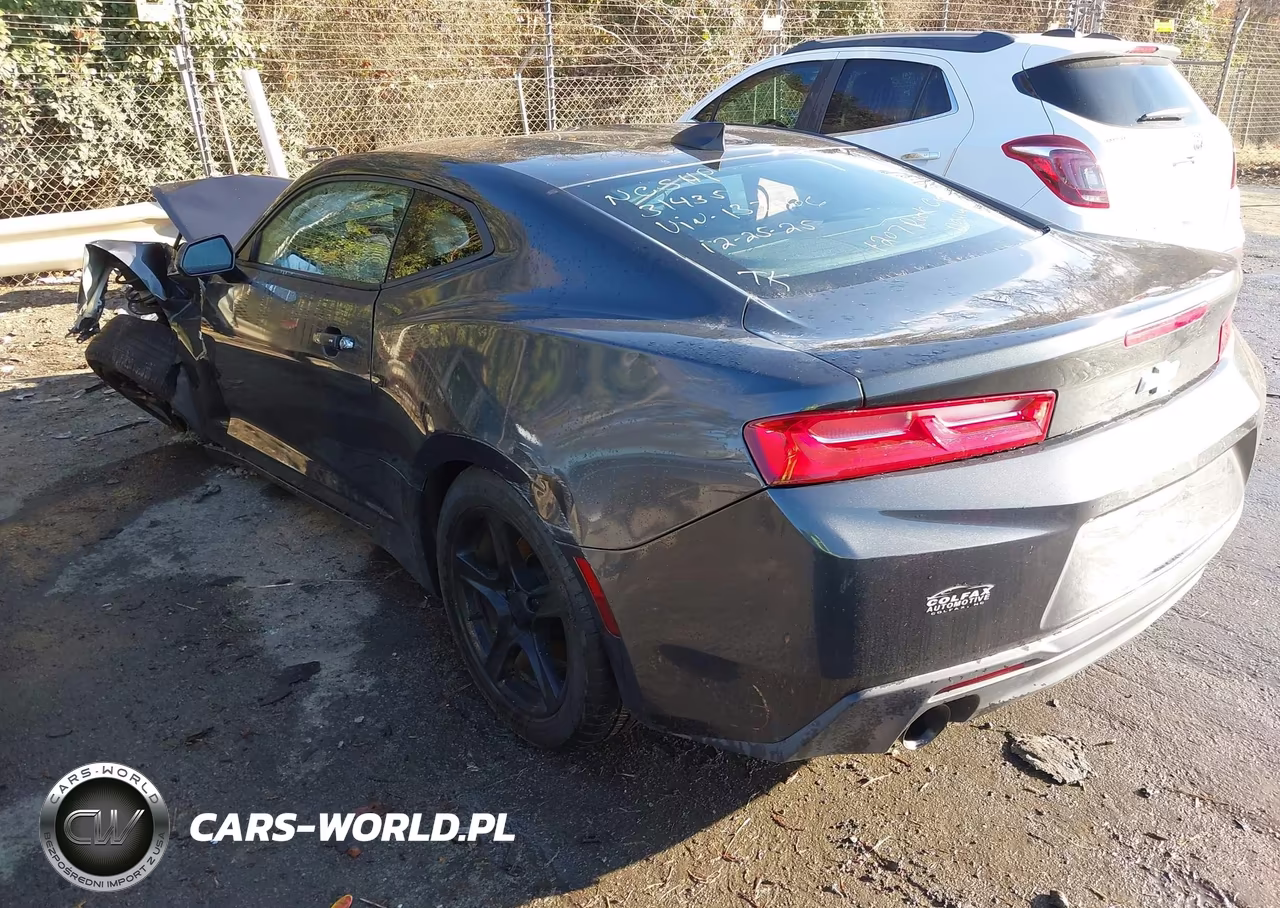 2017 Chevrolet Camaro 1Lt VIN:1G1FB1RX2H0137066 - 3