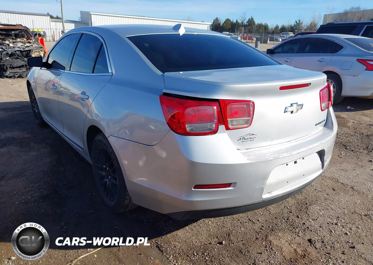 2013 Chevrolet Malibu 1Lt VIN:1G11C5SA2DF327591 - 3