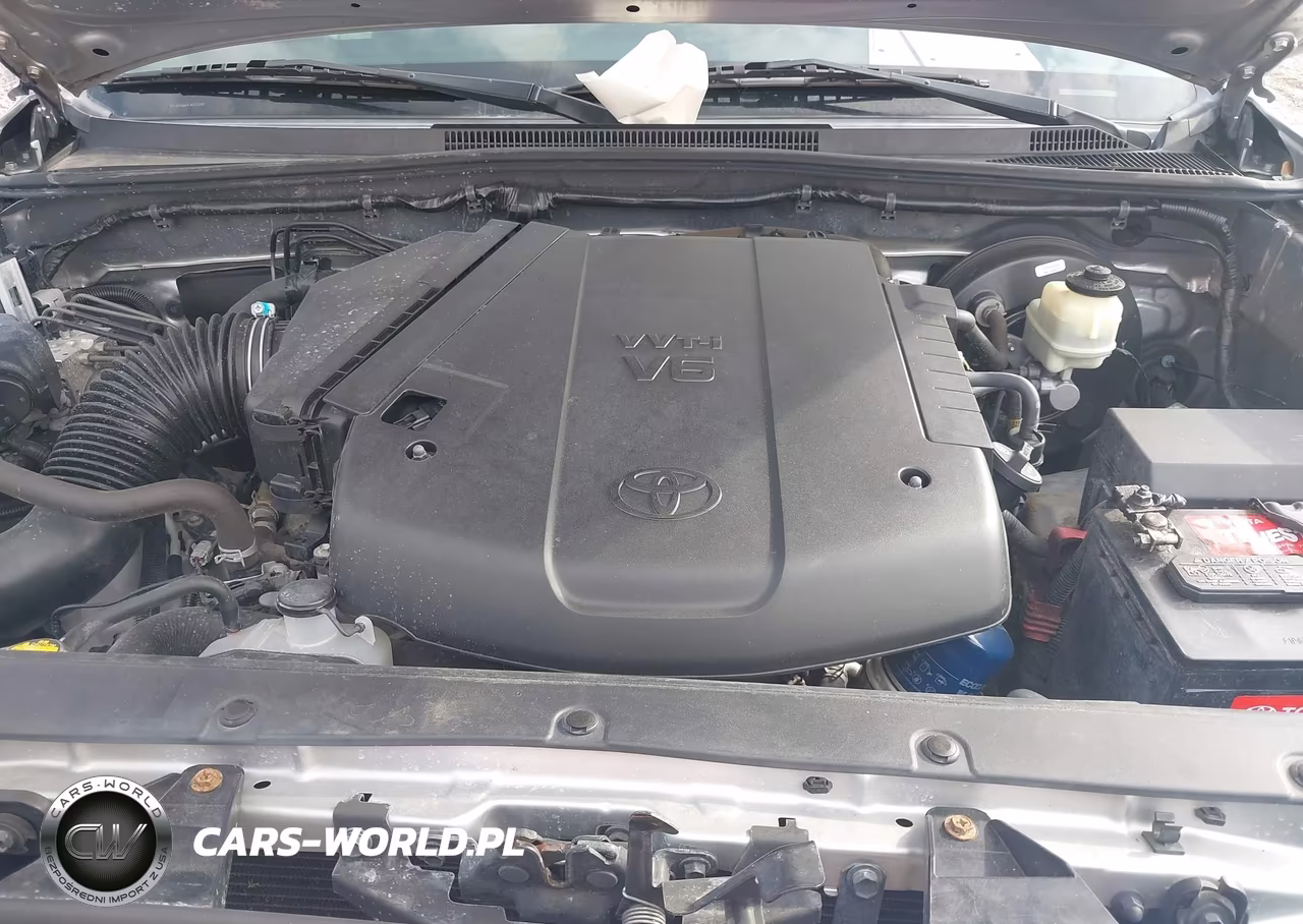 2015 Toyota Tacoma Prerunner V6 VIN:5TFJU4GN2FX073386 - 10