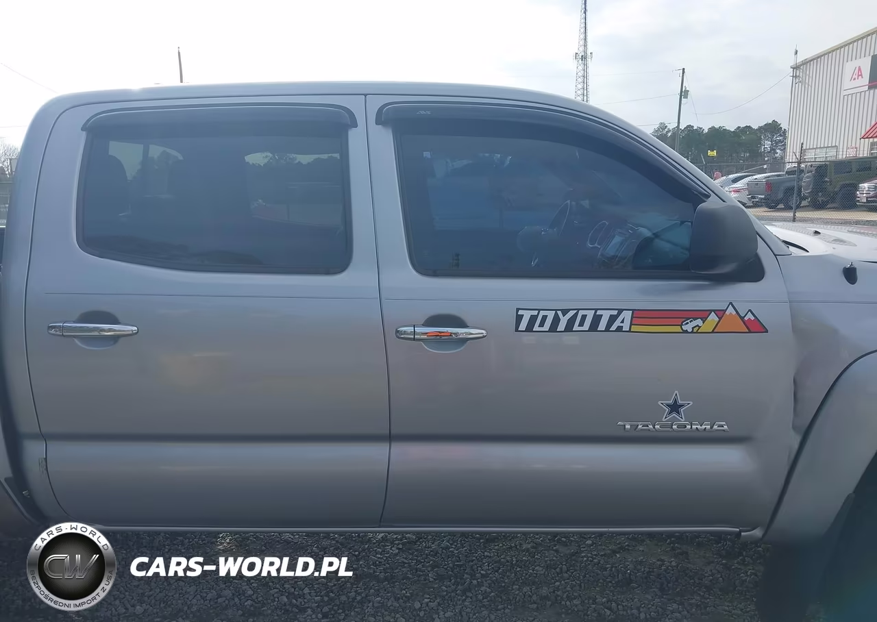 2015 Toyota Tacoma Prerunner V6 VIN:5TFJU4GN2FX073386 - 14