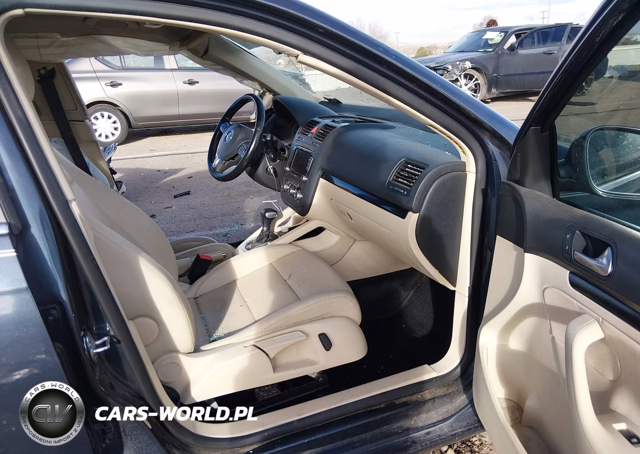2010 Volkswagen Jetta Tdi VIN:3VWRL7AJ3AM109949 - 5