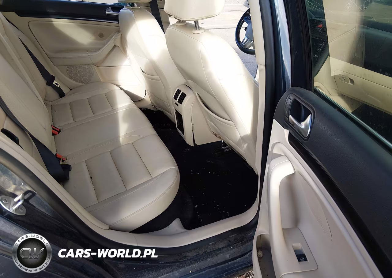 2010 Volkswagen Jetta Tdi VIN:3VWRL7AJ3AM109949 - 8