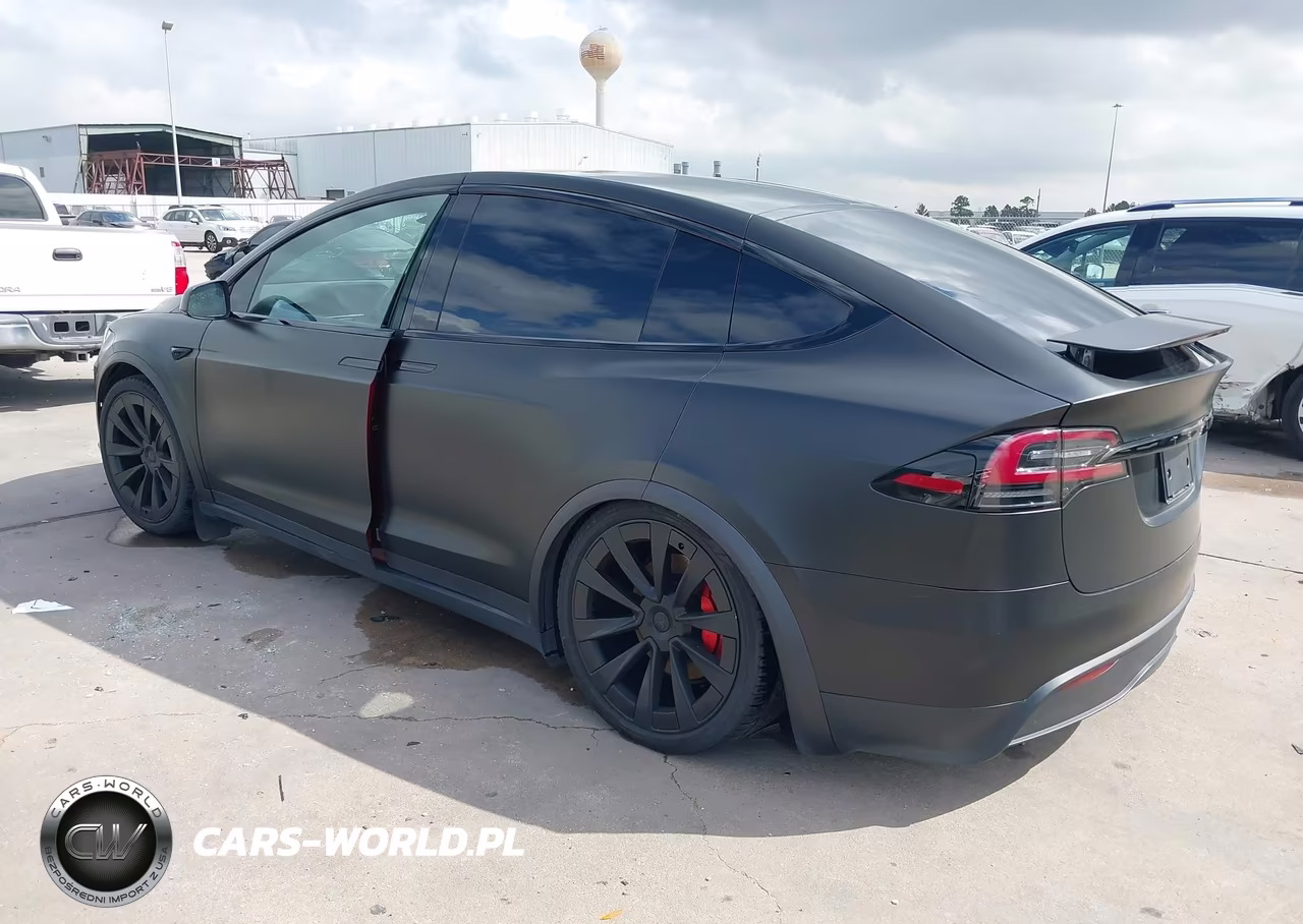 2023 Tesla Model X Plaid Tri Motor All-Wheel Drive VIN:7SAXCBE6XPF405036 - 3