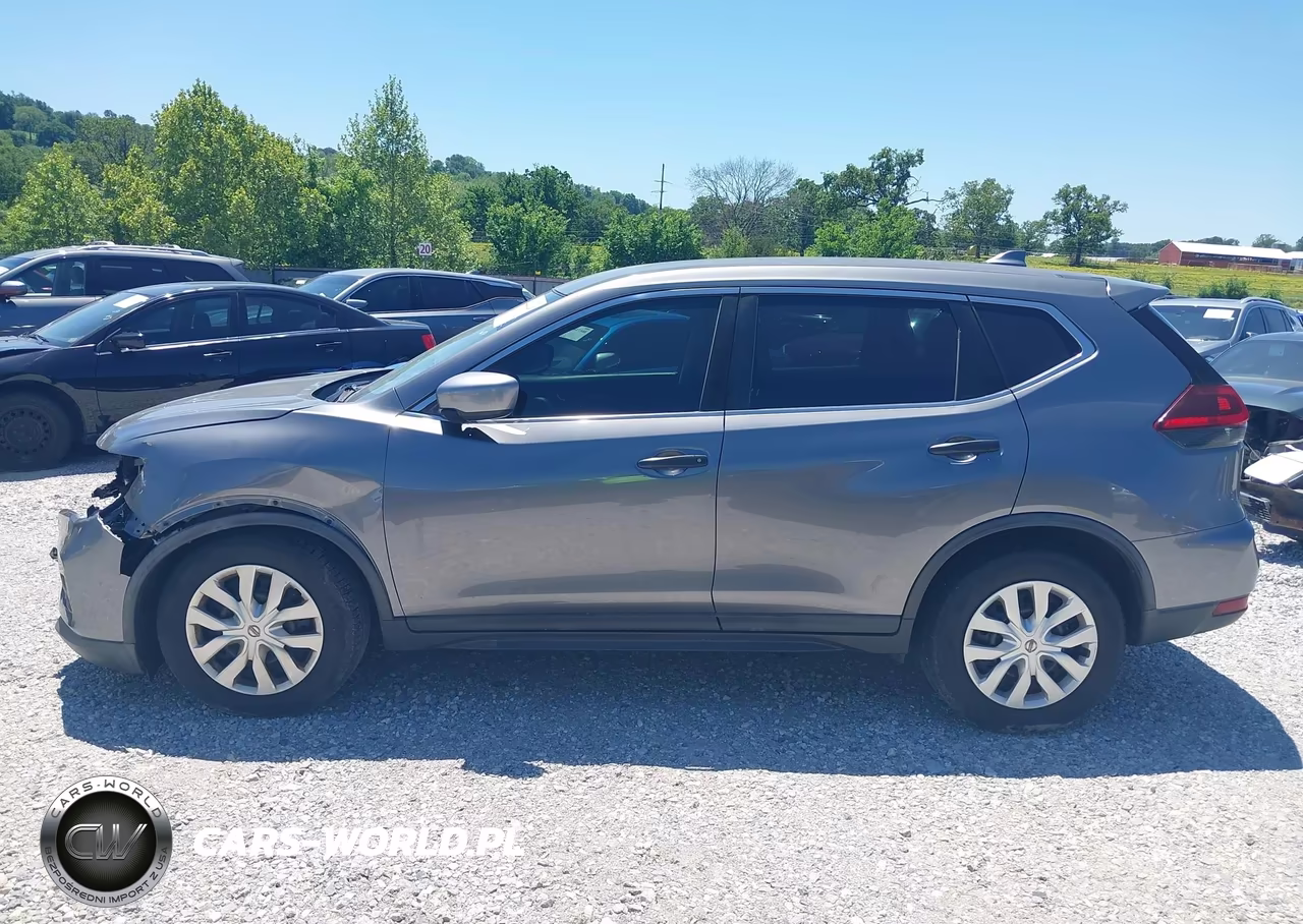 2018 Nissan Rogue S VIN:KNMAT2MT2JP582588 - 15