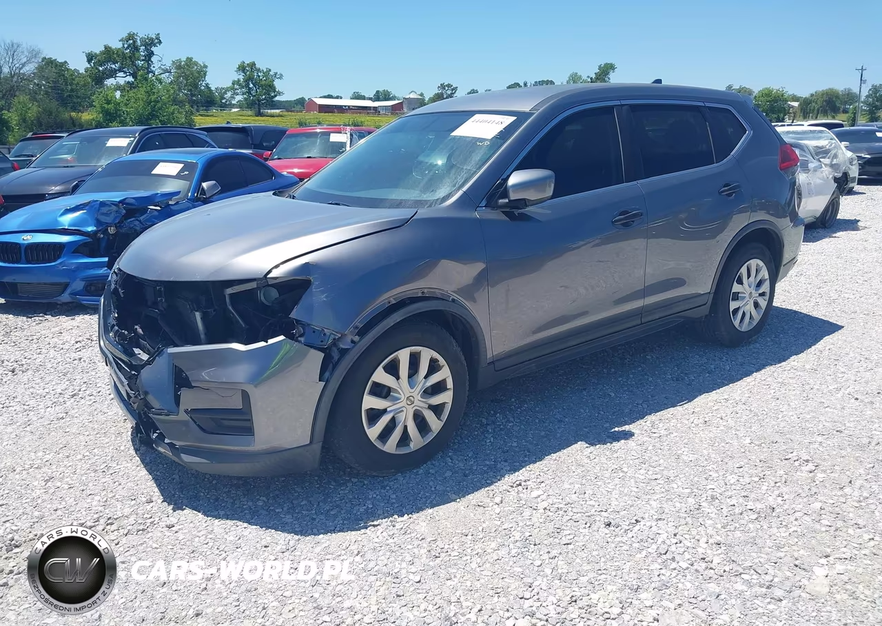 2018 Nissan Rogue S VIN:KNMAT2MT2JP582588 - 2