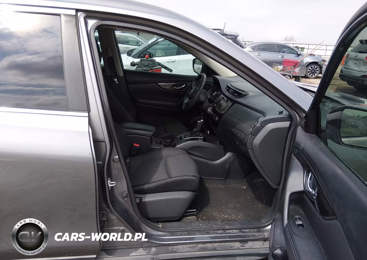 2018 Nissan Rogue S VIN:KNMAT2MT2JP582588 - 5
