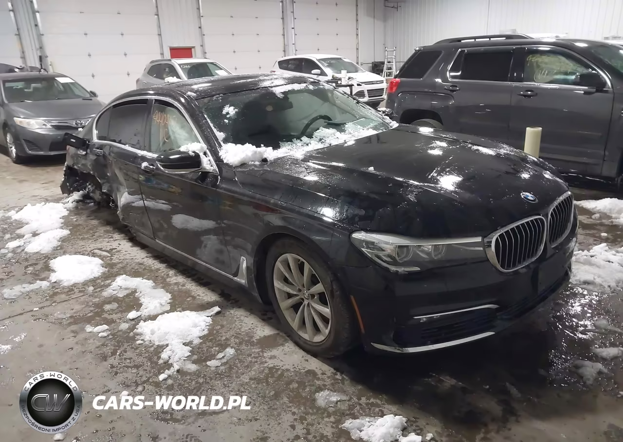 2017 BMW 740I