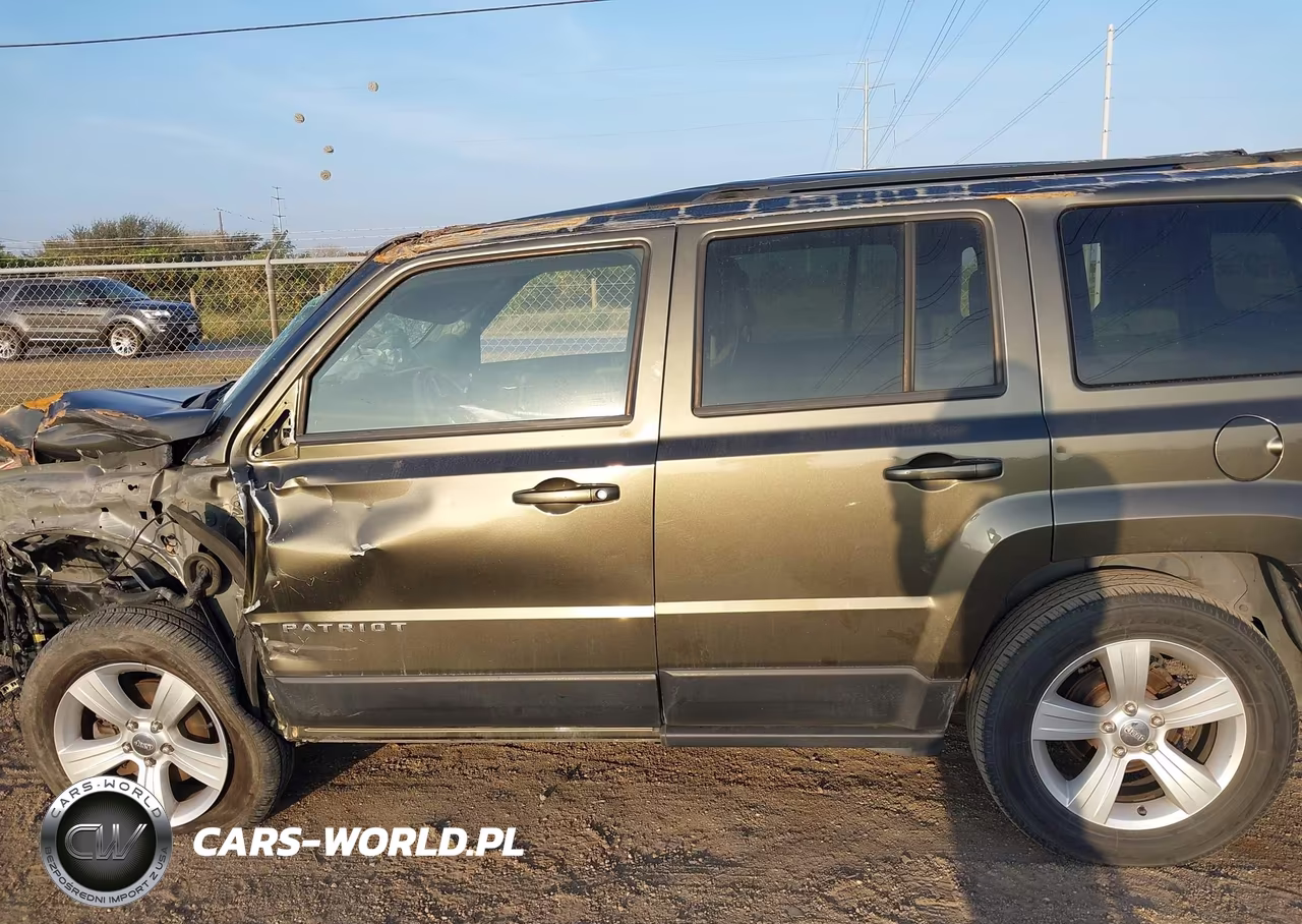 2015 Jeep Patriot Sport VIN:1C4NJRBB9FD347401 - 15