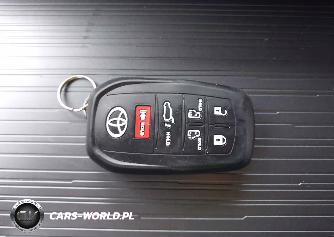 2023 Toyota Sienna Xse VIN:5TDXRKEC4PS142328 - 11