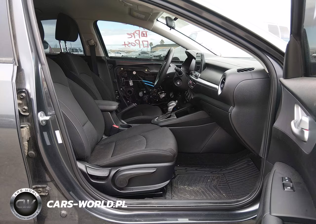 2023 Kia Forte Lxs VIN:3KPF24AD2PE608746 - 5