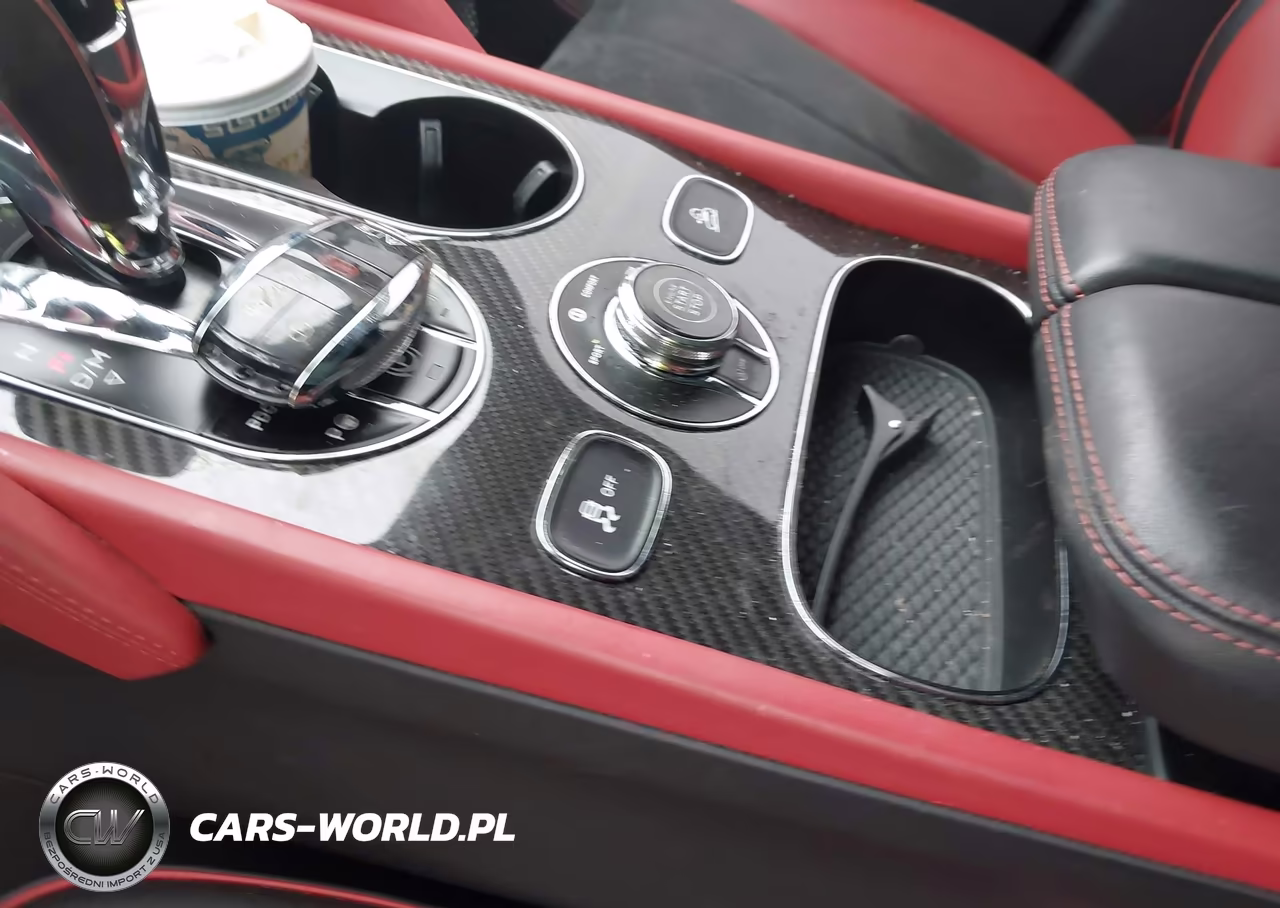 2022 Bentley Bentayga S-V8 VIN:SJAAM2ZV5NC011277 - 11