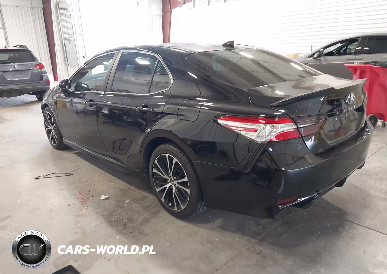 2020 Toyota Camry Se VIN:4T1G11AK9LU868315 - 3
