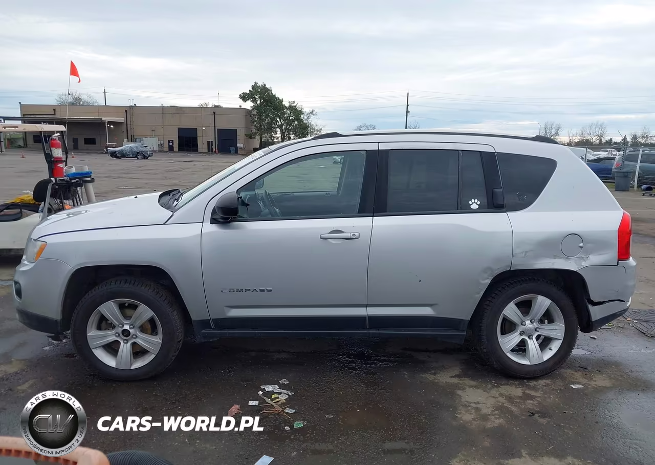 2012 Jeep Compass Sport VIN:1C4NJDBB2CD633024 - 14